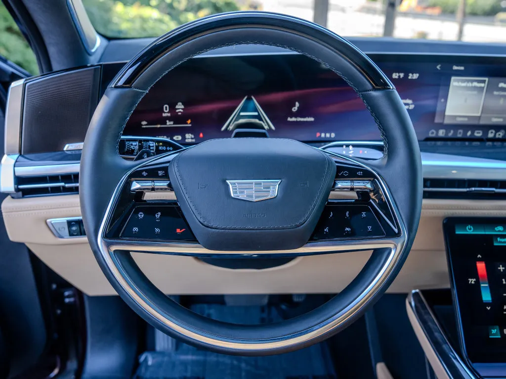 Cadillac Escalade IQ photo 5