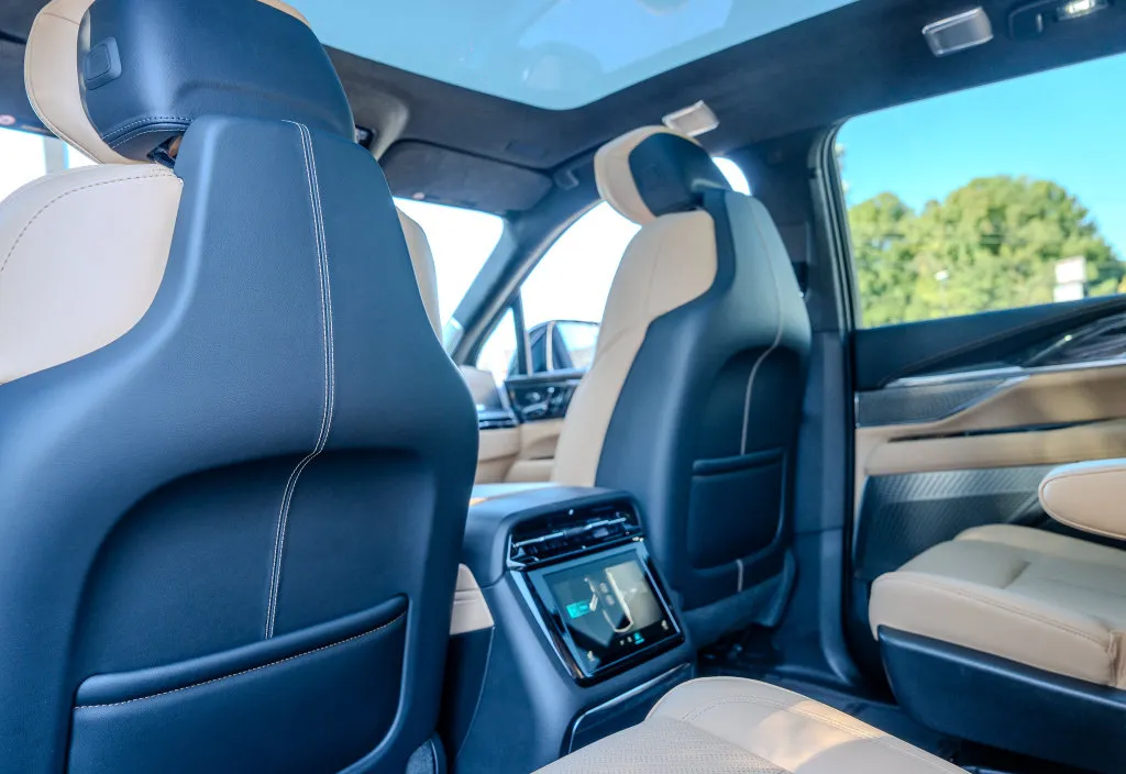Cadillac Escalade IQ photo 20