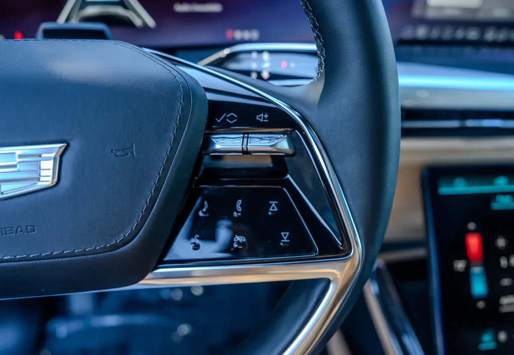 Cadillac Escalade IQ photo 7