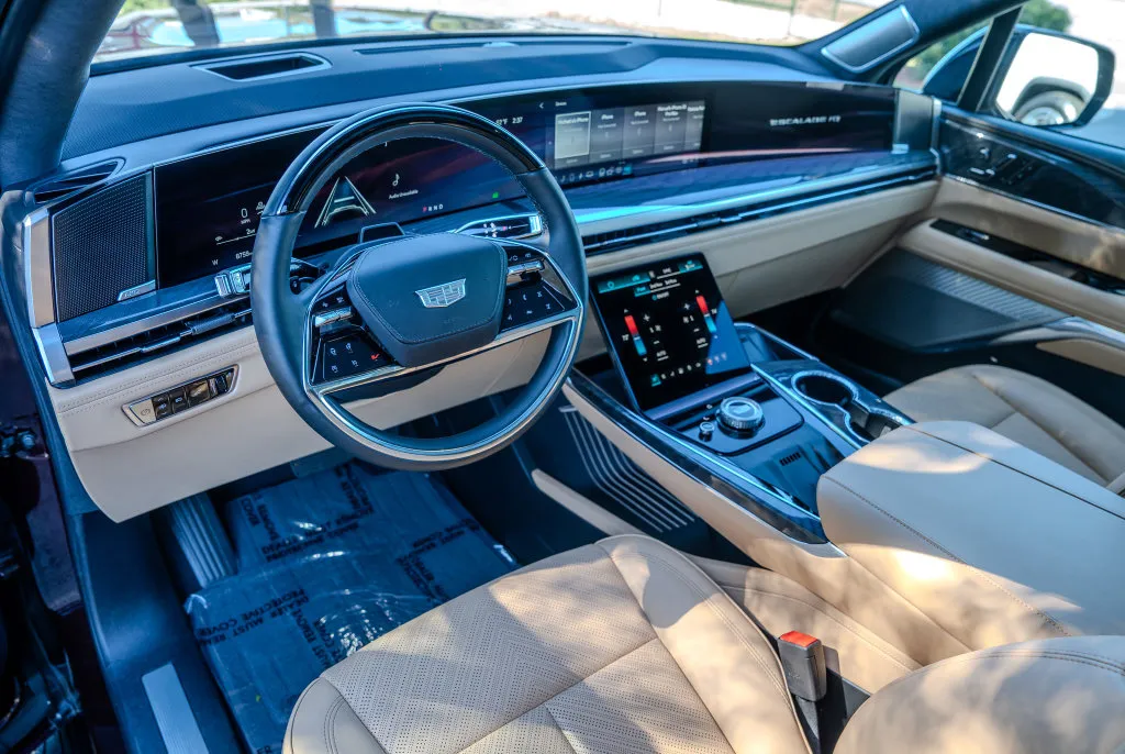 Cadillac Escalade IQ photo 4