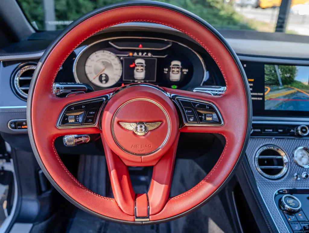 Bentley Continental photo 5
