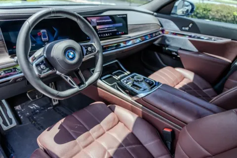 More photos of 2023 BMW i7 xDrive60 at Gravity Autos Atlanta, GA