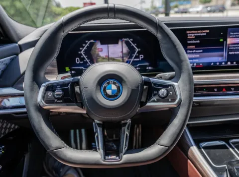 More photos of 2023 BMW i7 xDrive60 at Gravity Autos Atlanta, GA