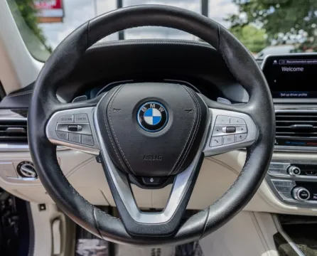 More photos of 2022 BMW 7 Series 745e xDrive at Gravity Autos Atlanta, GA