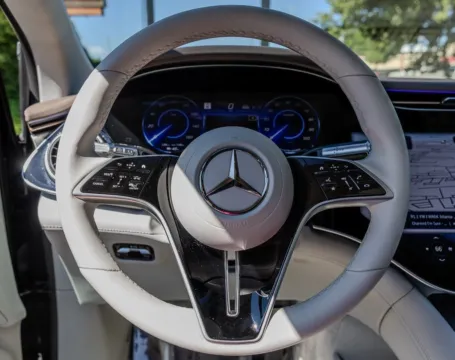 More photos of 2023 Mercedes-Benz EQS 580 at Gravity Autos Atlanta, GA