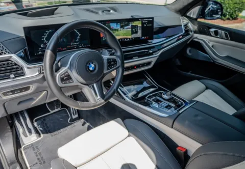 More photos of 2025 BMW X7 M60i at Gravity Autos Atlanta, GA