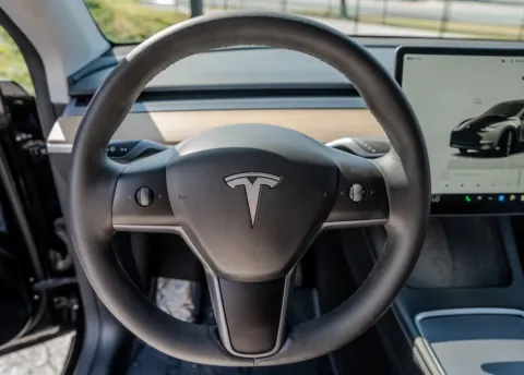 More photos of 2025 Tesla Model Y Long Range at Gravity Autos Atlanta, GA