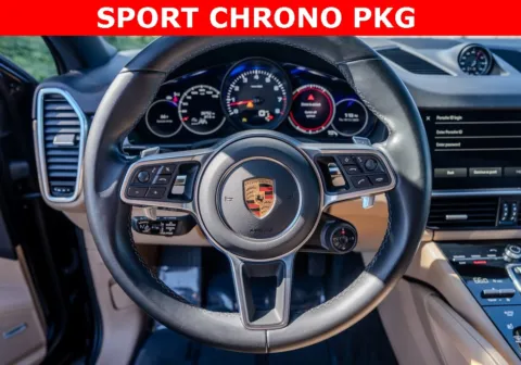 More photos of 2022 Porsche Cayenne Coupe at Gravity Autos Atlanta, GA