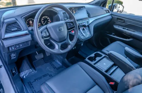 More photos of 2025 Honda Odyssey Sport-L at Gravity Autos Atlanta, GA