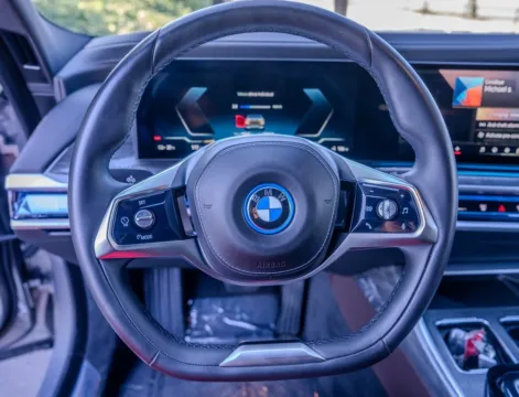 More photos of 2024 BMW i7 eDrive50 at Gravity Autos Atlanta, GA
