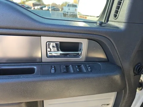 More photos of 2013 Ford F-150 FX4 at Lakeway Auto Sales, TN