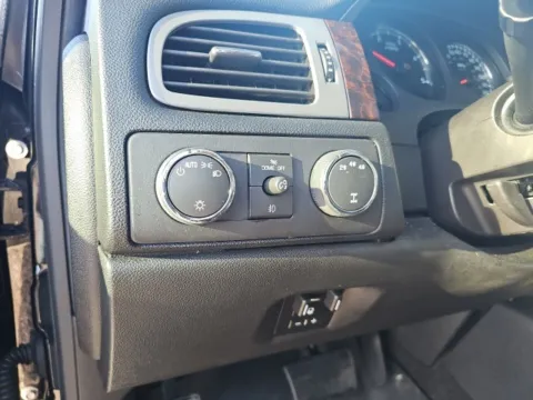 More photos of 2013 GMC Sierra 2500HD Denali at Lakeway Auto Sales, TN