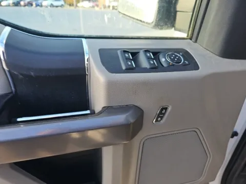 More photos of 2020 Ford F-150 XLT at Lakeway Auto Sales, TN