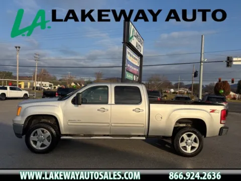 Silver 2013 GMC Sierra 2500HD SLT for sale in Morristown, TN