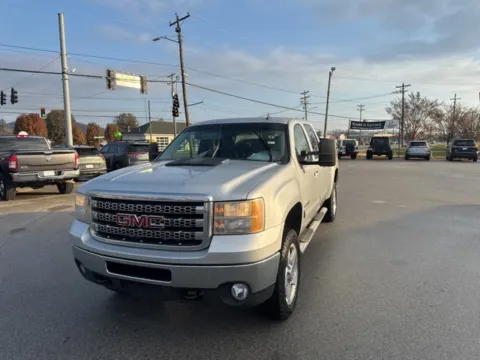 Photos of 2013 GMC Sierra 2500HD SLT for sale in Morristown, TN at Lakeway Auto Sales