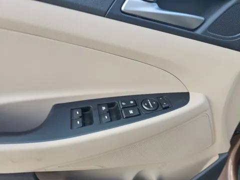 More photos of 2017 Hyundai Tucson Eco at Lakeway Auto Sales, TN