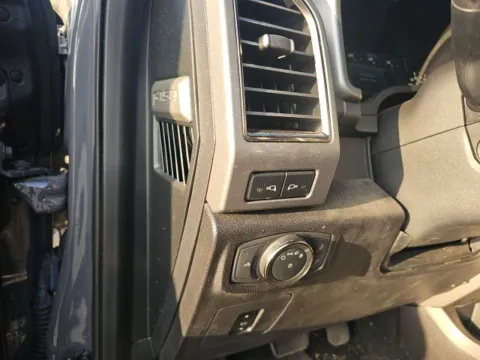 More photos of 2018 Ford F-150 Raptor at Lakeway Auto Sales, TN