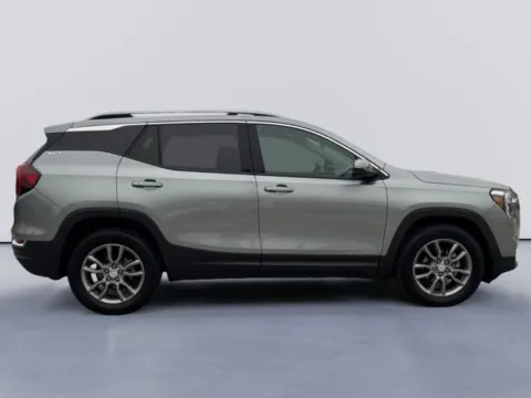 More photos of 2024 GMC Terrain SLT at Lakeway Auto Sales, TN