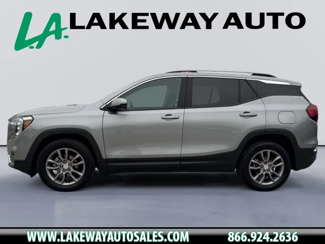 2024 GMC Terrain SLT's photo