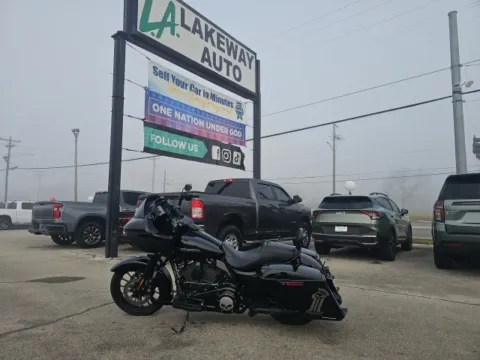 Photos of 2018 Harley-Davidson Road Glide Special for sale in Morristown, TN at Lakeway Auto Sales