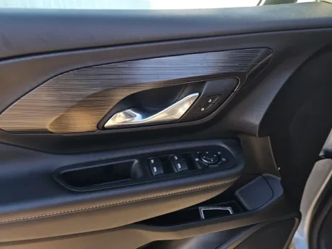 More photos of 2024 GMC Terrain SLE at Lakeway Auto Sales, TN