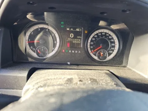 More photos of 2019 Ram 1500 Classic Express at Lakeway Auto Sales, TN