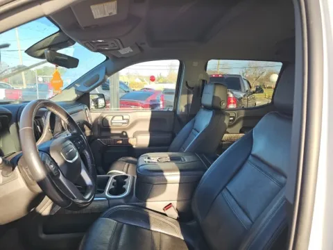 Photos of 2019 GMC Sierra 1500 Denali for sale in Morristown, TN at Lakeway Auto Sales