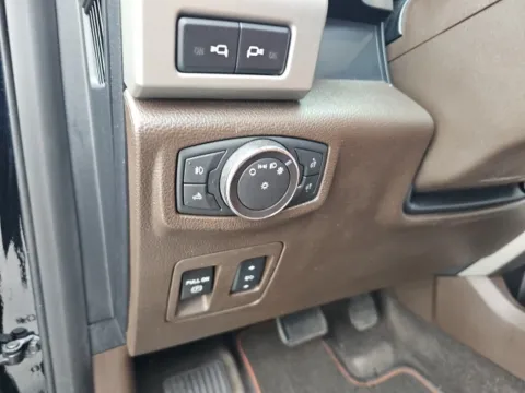 More photos of 2018 Ford F-150 King Ranch at Lakeway Auto Sales, TN