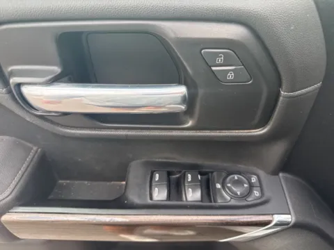 More photos of 2021 Chevrolet Silverado 1500 LT at Lakeway Auto Sales, TN