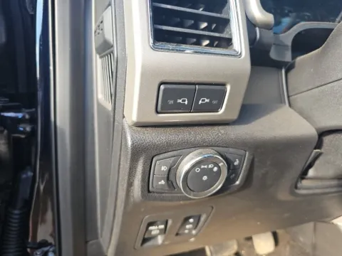 More photos of 2018 Ford F-150 Lariat at Lakeway Auto Sales, TN