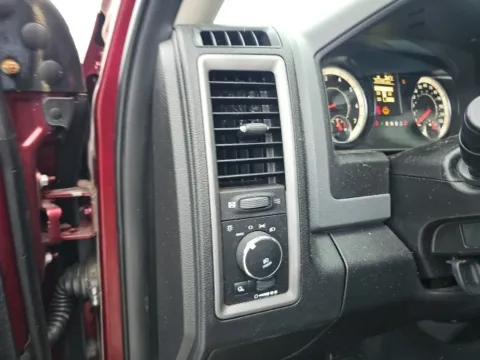 More photos of 2017 Ram 1500 Express at Lakeway Auto Sales, TN