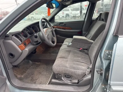 More photos of 2003 Buick LeSabre Custom at Lakeway Auto Sales, TN