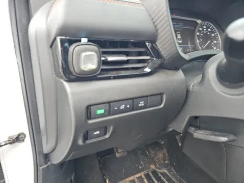 More photos of 2021 Nissan Sentra SR at Lakeway Auto Sales, TN