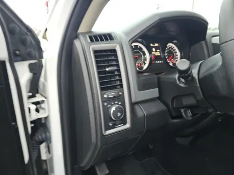 More photos of 2019 Ram 1500 Classic Tradesman at Lakeway Auto Sales, TN