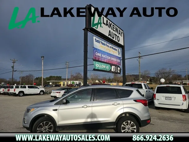 Silver 2019 Ford Escape SE for sale in Morristown, TN