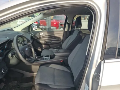 Photos of 2019 Ford Escape SE for sale in Morristown, TN at Lakeway Auto Sales