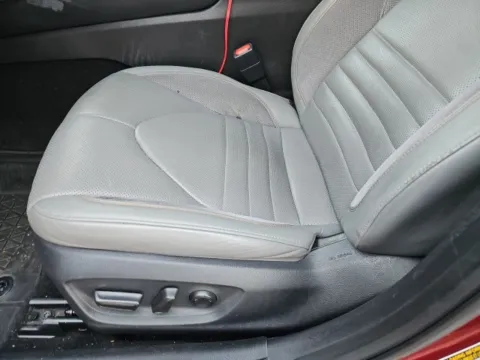 Another view of 2019 Toyota Avalon Hybrid XSE for sale in Morristown, TN at Lakeway Auto Sales