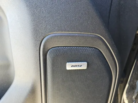 More photos of 2020 GMC Sierra 1500 AT4 at Lakeway Auto Sales, TN