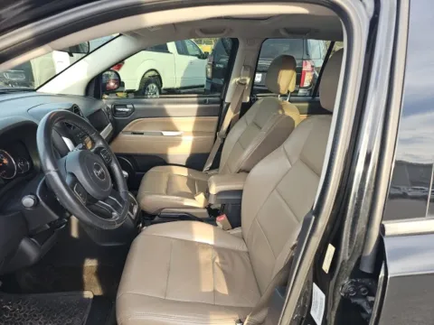 Photos of 2014 Jeep Compass Latitude for sale in Morristown, TN at Lakeway Auto Sales