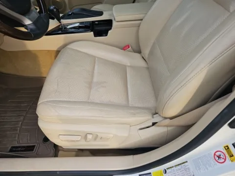 Another view of 2013 Lexus ES 350 for sale in Morristown, TN at Lakeway Auto Sales