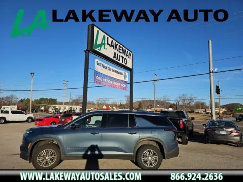 Blue 2024 Chevrolet Traverse LS for sale in Morristown, TN