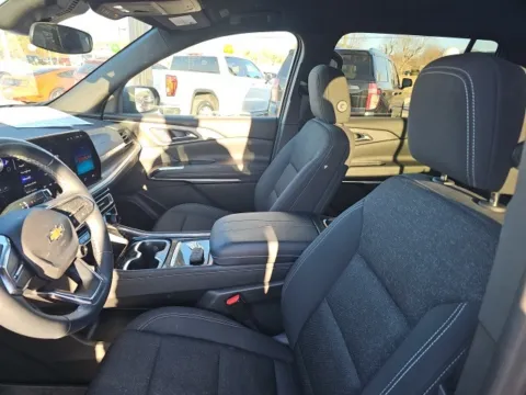 Photos of 2024 Chevrolet Traverse LS for sale in Morristown, TN at Lakeway Auto Sales