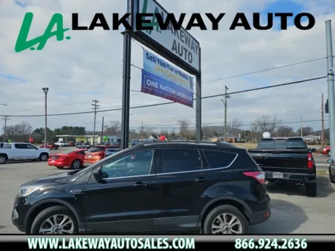 Black 2018 Ford Escape SE for sale in Morristown, TN