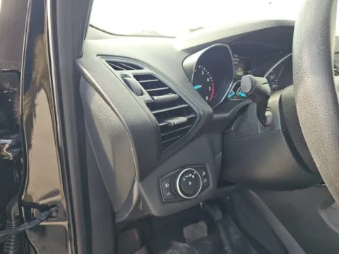 More photos of 2018 Ford Escape SE at Lakeway Auto Sales, TN