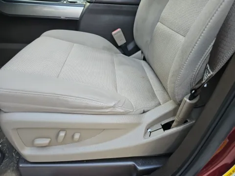 More photos of 2017 Chevrolet Silverado 1500 LT at Lakeway Auto Sales, TN