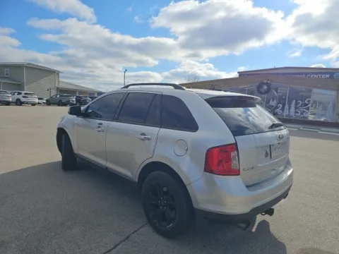 More photos of 2011 Ford Edge SEL at Lakeway Auto Sales, TN