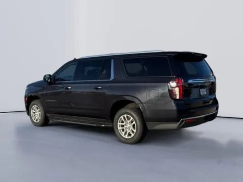 More photos of 2023 Chevrolet Suburban LT at Lakeway Auto Sales, TN