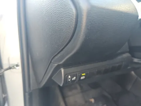 More photos of 2023 Toyota Corolla LE at Lakeway Auto Sales, TN