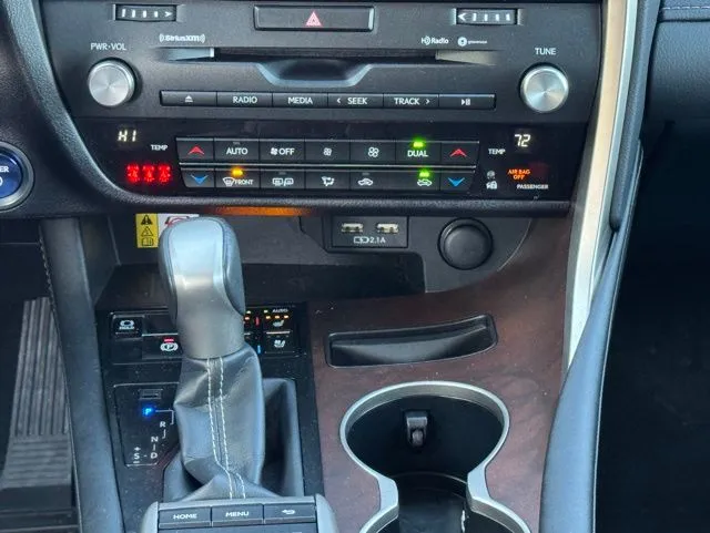 2021 Lexus RX Hybrid 450h - Photo 11