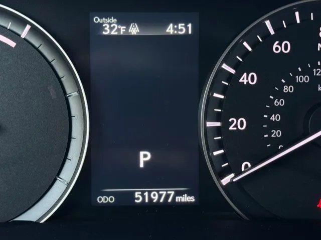 2021 Lexus RX Hybrid 450h - Photo 21